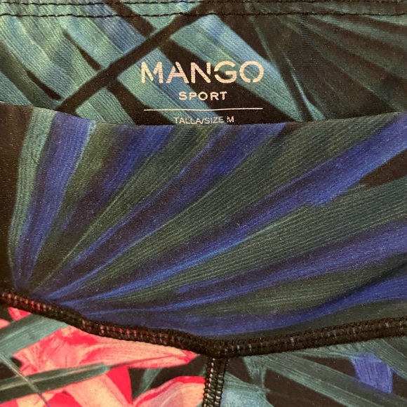 BNWT Women’s Leggings - Picture 2 of 2